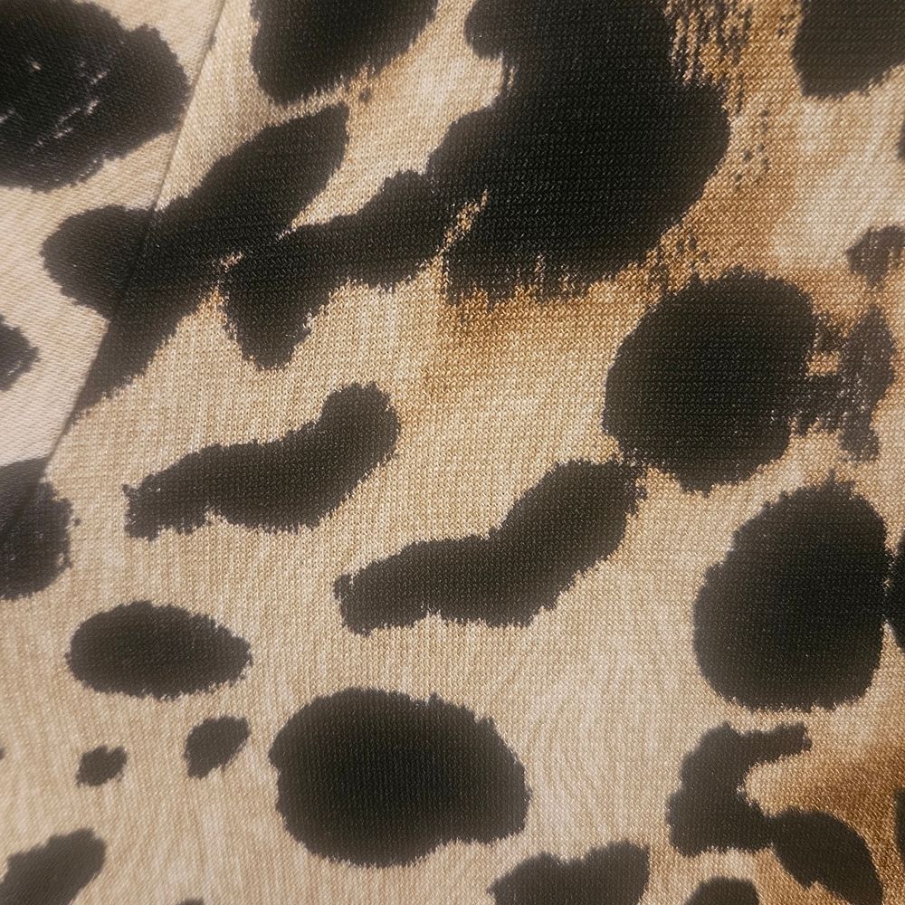 Leopard Print Women's Top - Picture 4 of 4